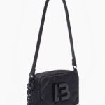アクセサリー Bimba Y Lola パッド入りナイロンクロスボディバッグ 黒 6BZ0X0111